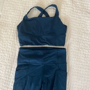 Teal Athleta Set! Size Small!
